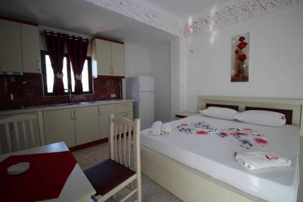 Poseidon Hotel Ксамил Екстериор снимка